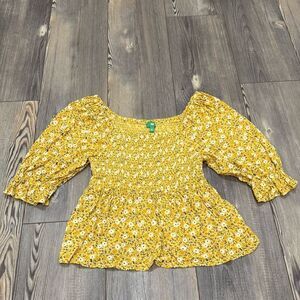 Dip Puff Sleeve Blouse